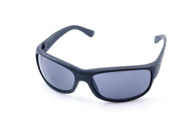 beyaz üzerine güneş gözlüğü