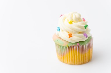 Gökkuşağı cupcake