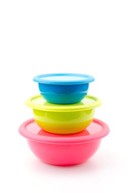 plastik kase izole beyaz arka plan