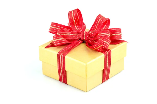 Caja de regalo aislado fondo blanco — Foto de Stock