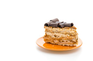 Beyaz arka plan üzerinde izole kahve kek