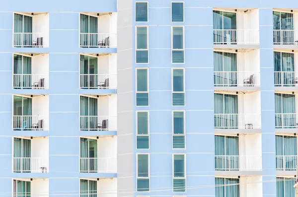 Edificio de oficinas de Windows fondo — Foto de Stock