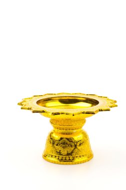 Altın tepsi izole beyaz arka plan