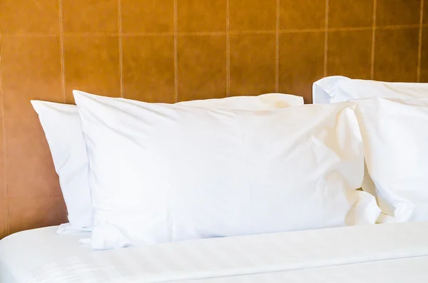 Bed pillow — Stock Photo, Image