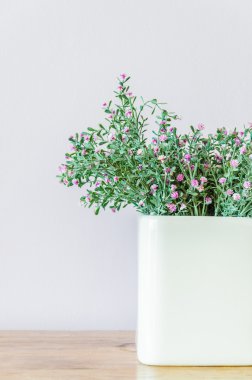 çiçek vazo dekorasyon