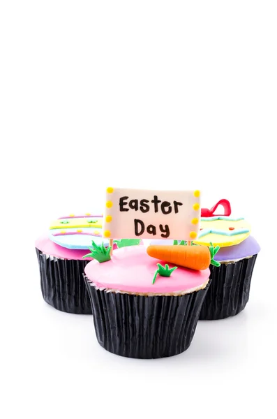 Ostern Cupcakes isoliert weißen Hintergrund — Stockfoto