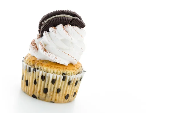 Cupcake isolati su sfondo bianco — Foto Stock