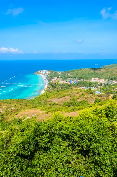 Tropisch strand van Koh larn eiland in pattaya stad — Stockfoto