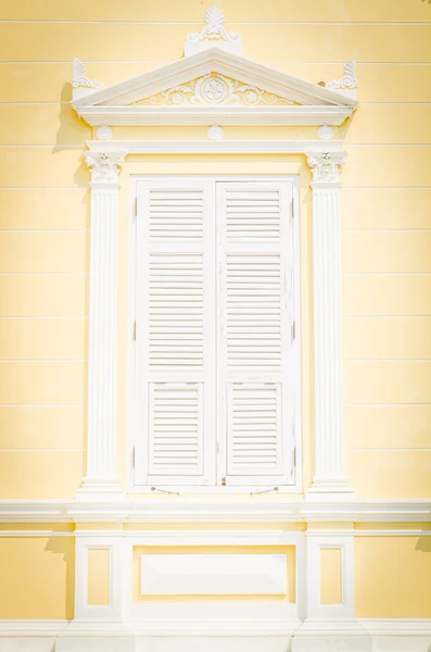 Staré klasické okno — Stock fotografie