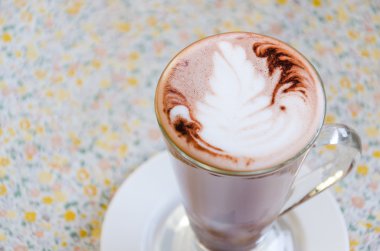 sıcak çikolatalı içecek