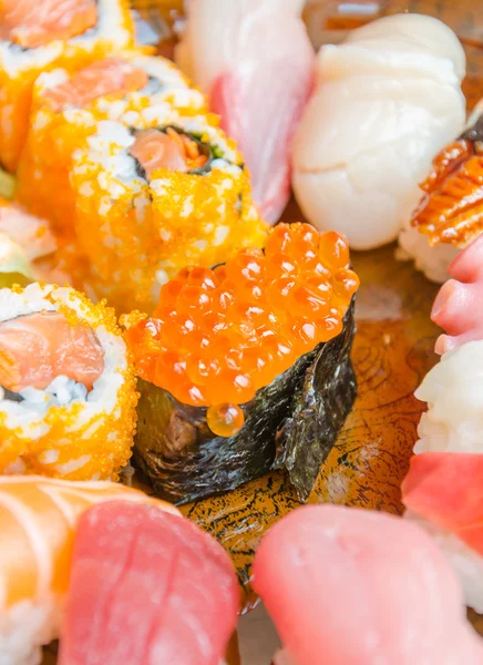 Sushi - Kuchnia Azjatycka — Zdjęcie stockowe