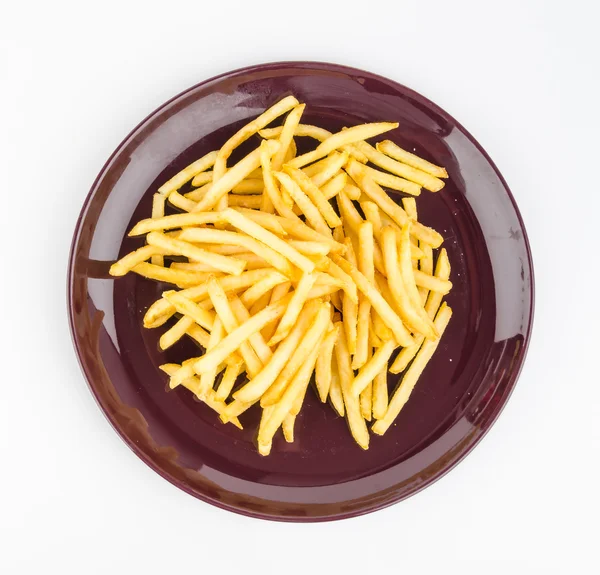 Prato de batatas fritas isolado fundo branco — Fotografia de Stock