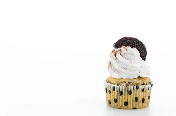 Cupcake isolati su sfondo bianco — Foto Stock