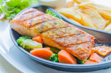 Salmon grilled