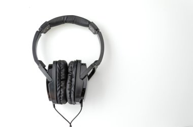 beyaz izole kulaklık