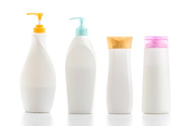 plastik şişe izole beyaz arka plan