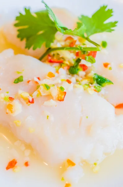 Steamed fish with lemon — Stock Photo, Image