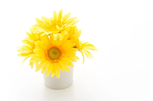 Flores de buquê isoladas em branco — Fotografia de Stock