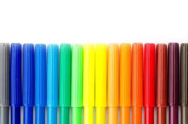 Цветная ручка на белом фоне — стоковое фото