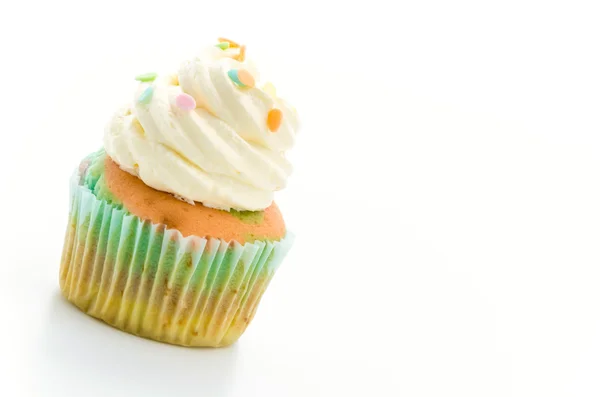 Cupcake isolati su sfondo bianco — Foto Stock