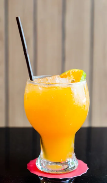 Jugo de naranja —  Fotos de Stock