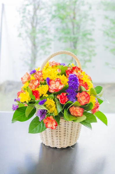 Flower basket — Stock Photo, Image