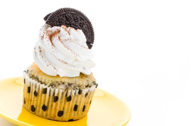 Çörekler beyaz arkaplanda izole edildi