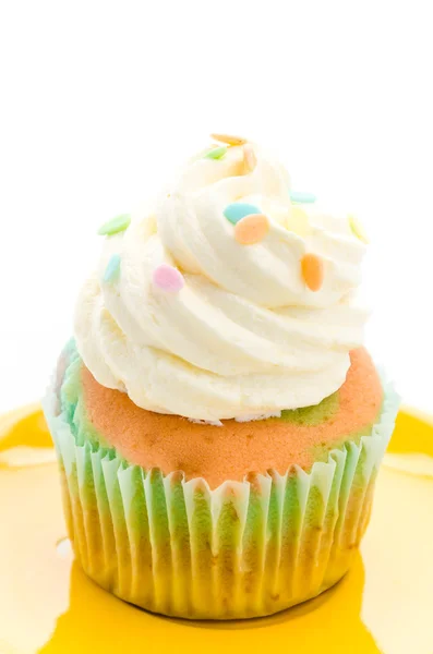 Cupcakes isolado no fundo branco — Fotografia de Stock