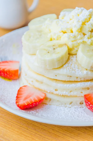 Pancake banana alla fragola — Foto Stock