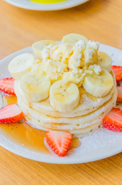 Pancake banana alla fragola — Foto Stock