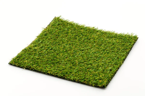 Tapete de grama isolado fundo branco — Fotografia de Stock