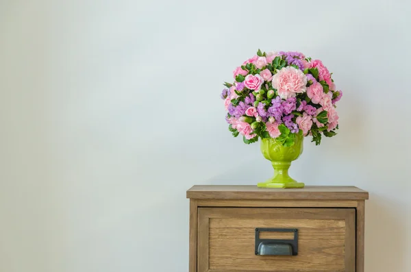 Bouquet in vaso — Foto Stock