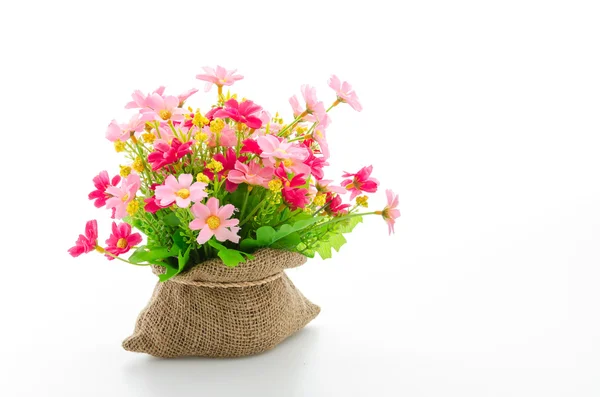 Bouquet fiori isolati su bianco — Foto Stock