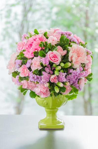 Bouquet in vaso — Foto Stock