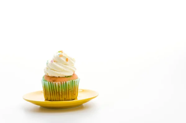 Cupcakes isolated on white background — Stock Photo, Image