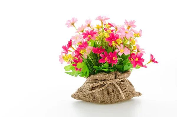 Flores de buquê isoladas em branco — Fotografia de Stock