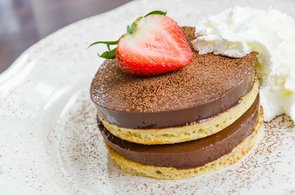 Pancake con budino al cioccolato — Foto Stock