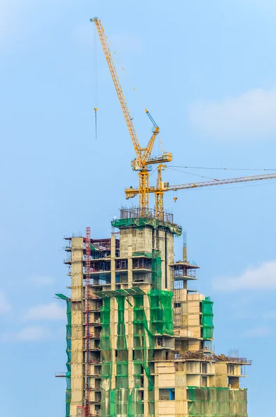Konstrukcja żurawia budynku — Zdjęcie stockowe