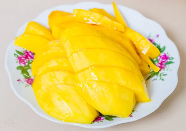 Žluté mango — Stock fotografie