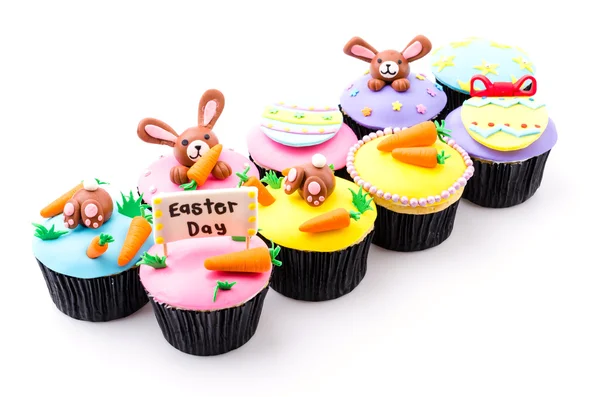 Pasqua cupcakes isolato sfondo bianco — Foto Stock