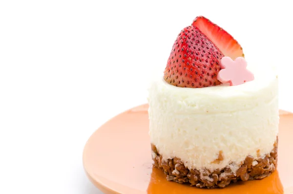 Strawberry cheesecake isolated on white background — Stock Photo, Image
