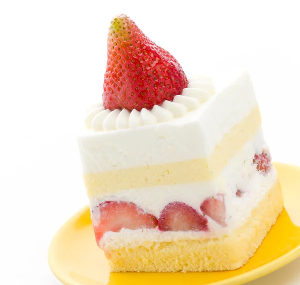 Gâteau au fromage aux fraises isolé sur fond blanc — Photo