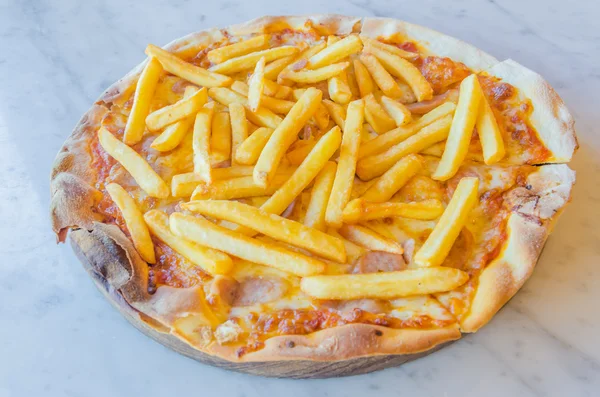 Patates kızartması, pizza — Stok fotoğraf