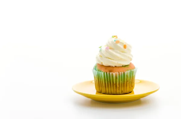 白地に隔離されたカップケーキ — ストック写真