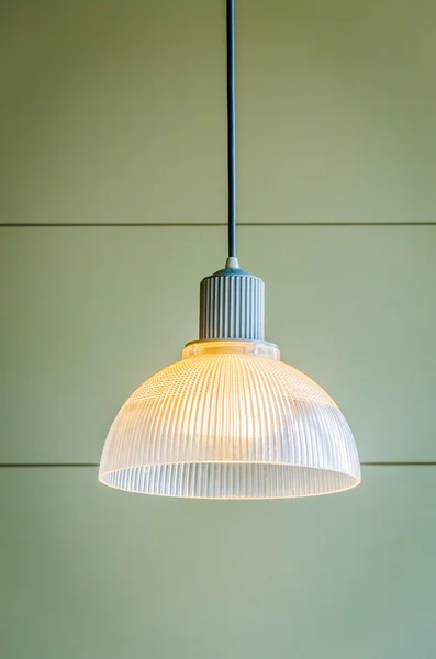 Lampe im Zimmer — Stockfoto