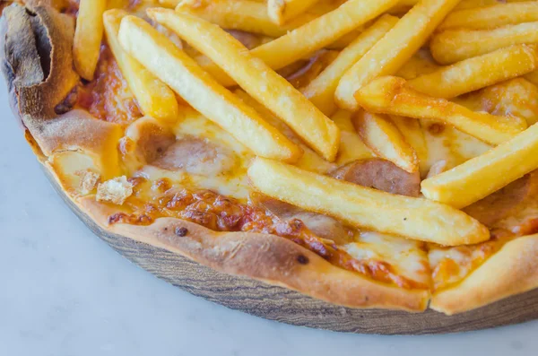 Patates kızartması, pizza — Stok fotoğraf