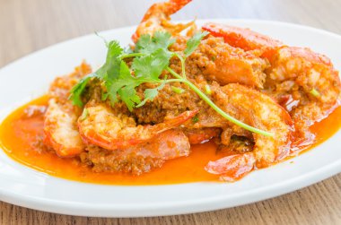 kızarmış karides sarımsak