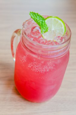 Pembe Limonata