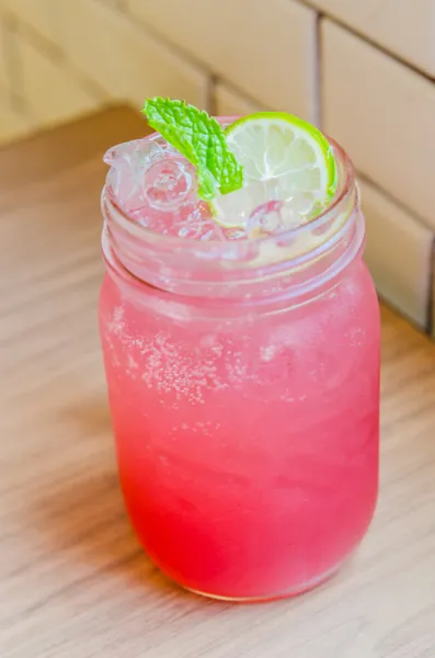 Pink lemonade — Stock Photo, Image