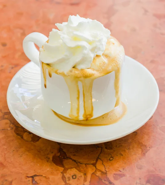 Coffee whipping cream — Stock Photo, Image